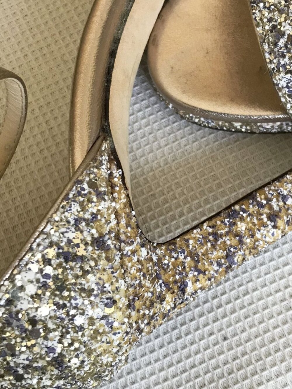 JIMMY CHOO Misty Metallic Glitter Sandal in Champagne, size 38 (US 8), Imperfect - Picture 14 of 16